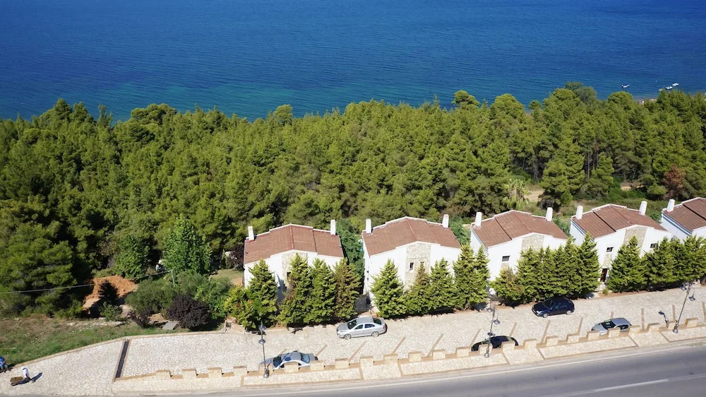 Paressa Villas