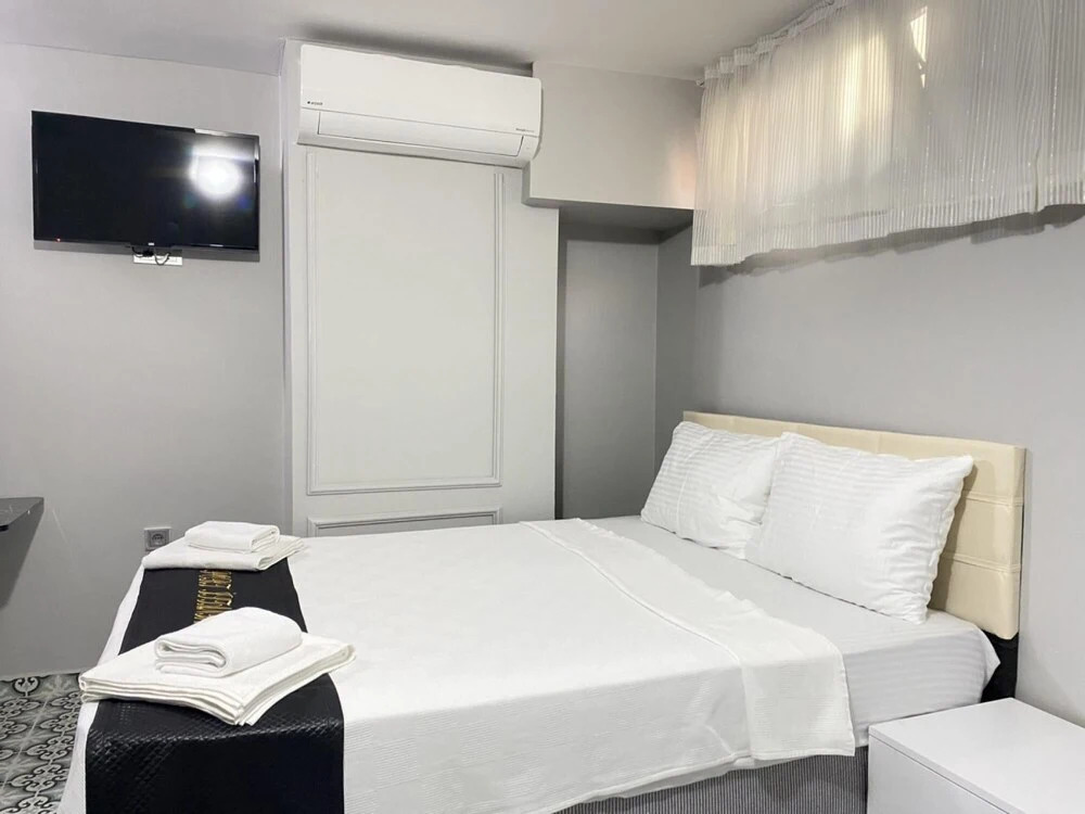 Comfy and Central Studio Flat in Kabatas Beyoglu