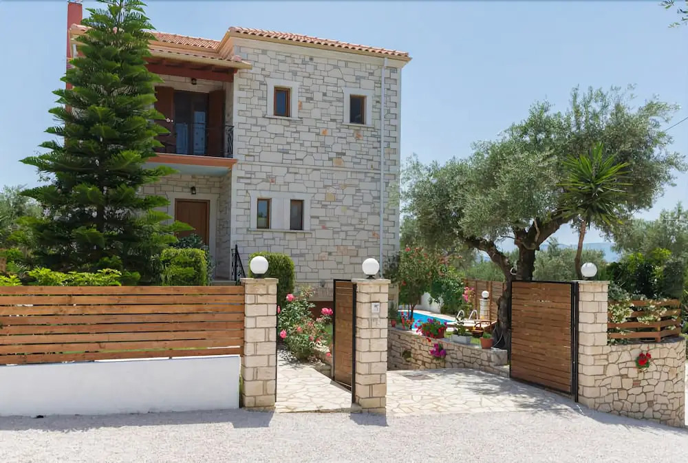 Dreamland Villas
