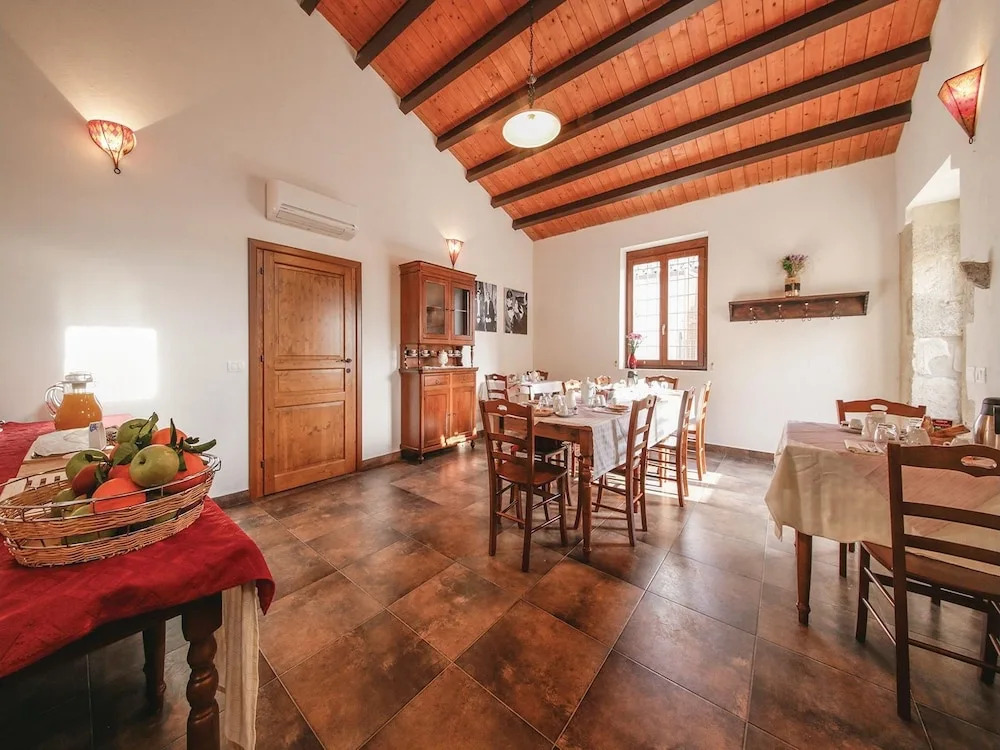 Baglio Fasana whole property