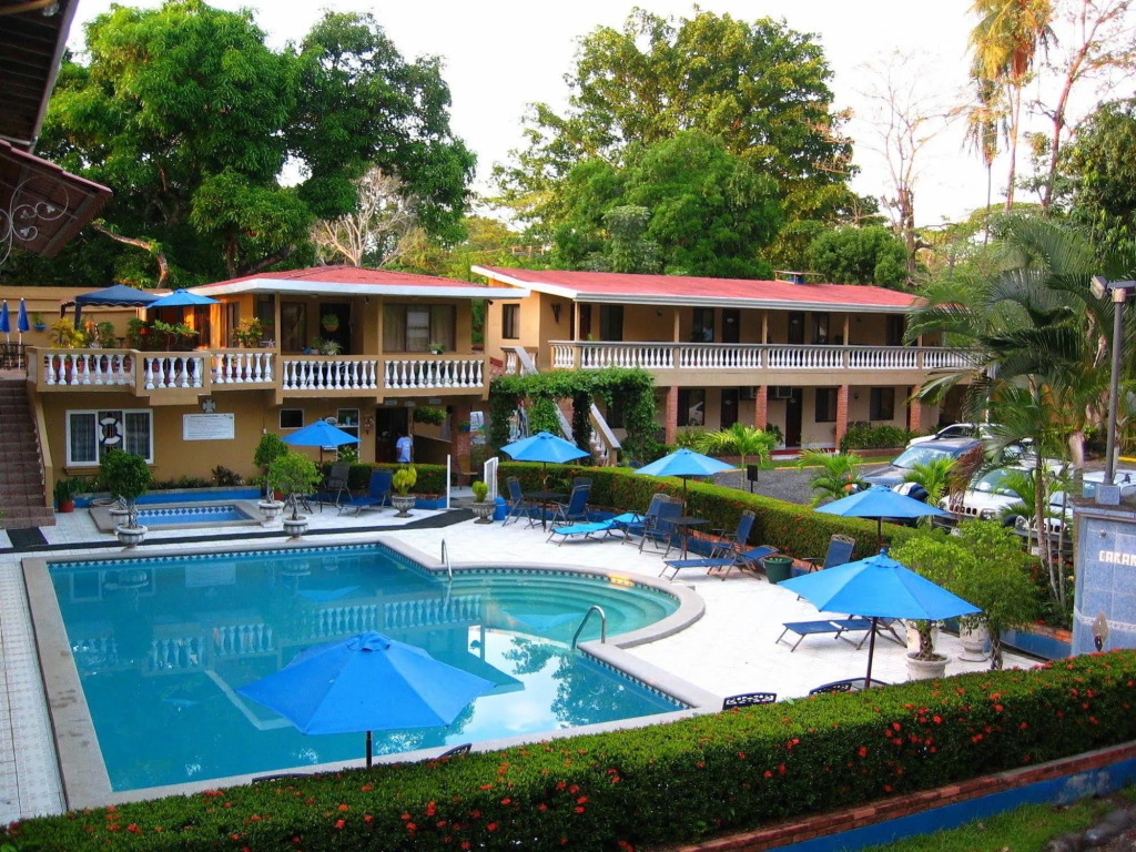 House of the Macaws