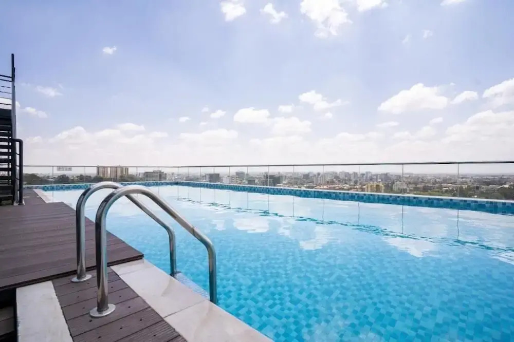 Laurel Hill-Suites