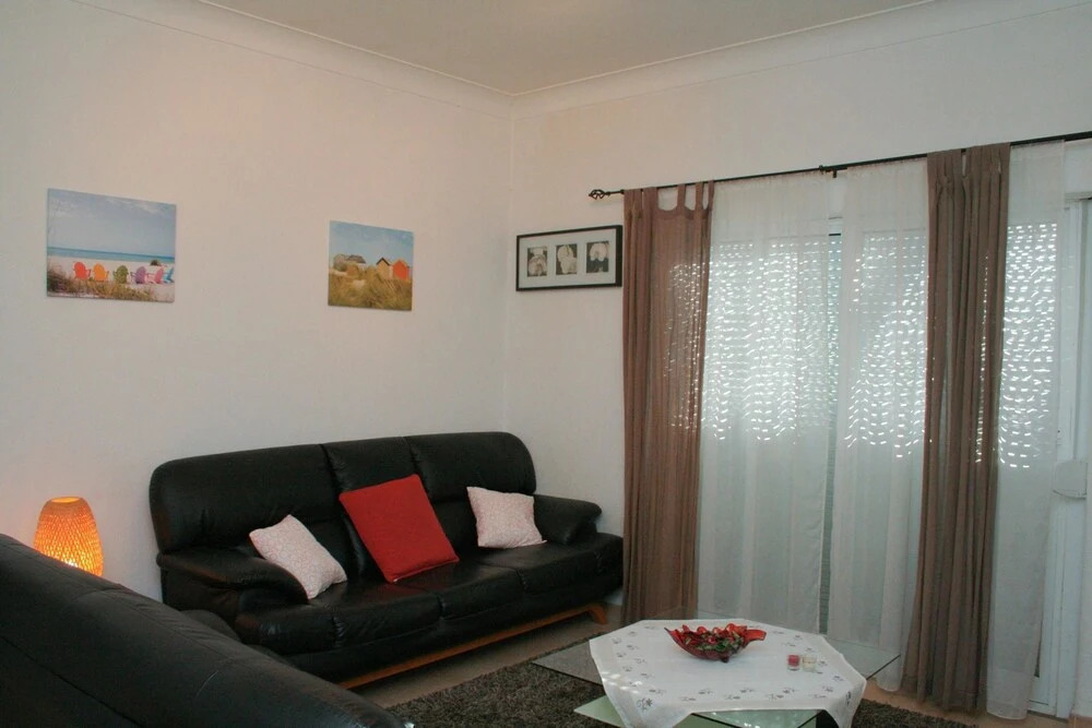 Apartment With 2 Bedrooms in Cascais, With Wonderful sea View, Balcony