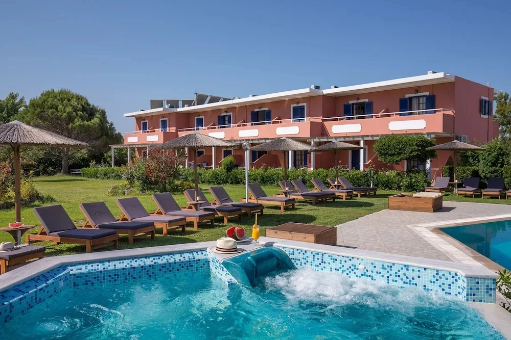 Waves Studios Apartments
