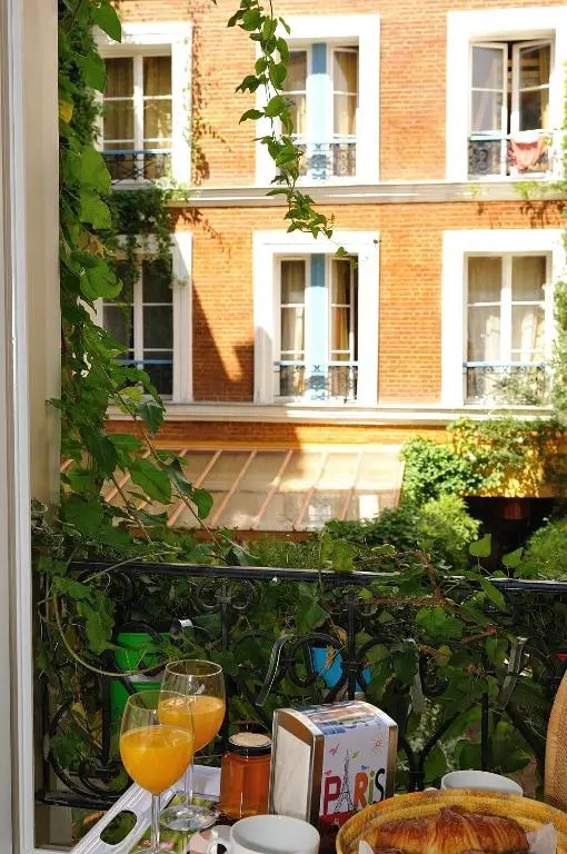 Les Patios du Marais 1