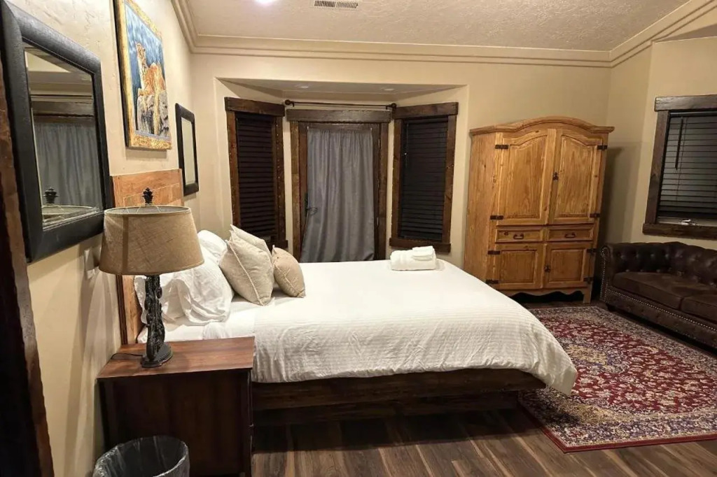 Zion Cliff Lodge