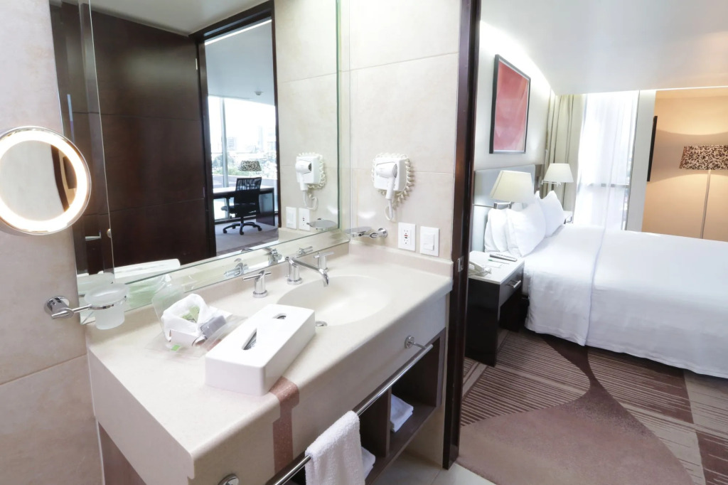 Holiday Inn Mexico City - Trade Center by IHG