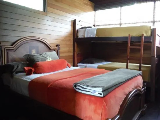 Tangara Lodge