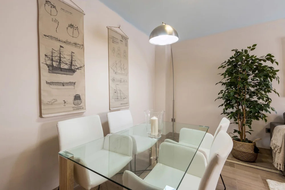 Chezmoihomes Luxury Town hall Granada