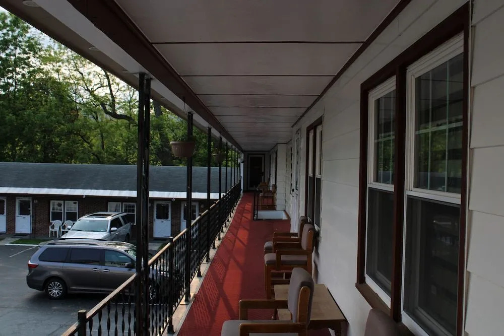 Northside Motel
