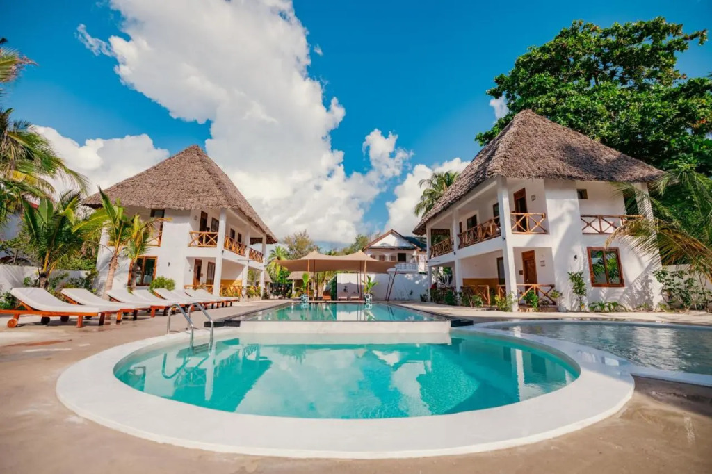 Mayai Ocean Resort