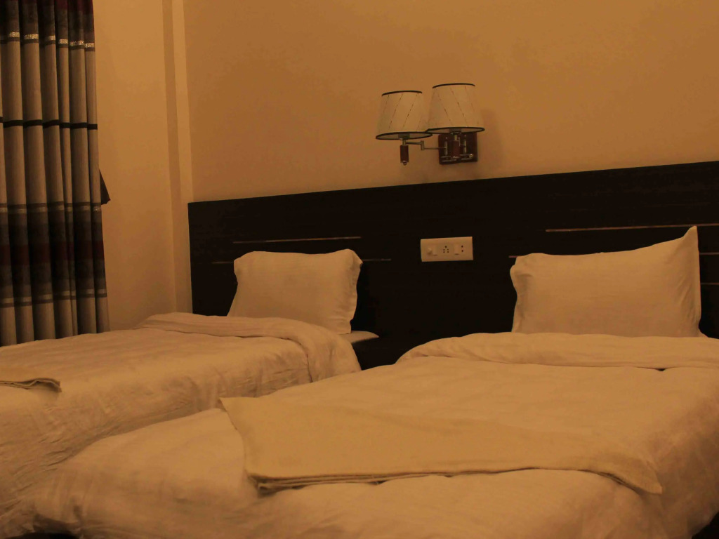 Mirage Inn