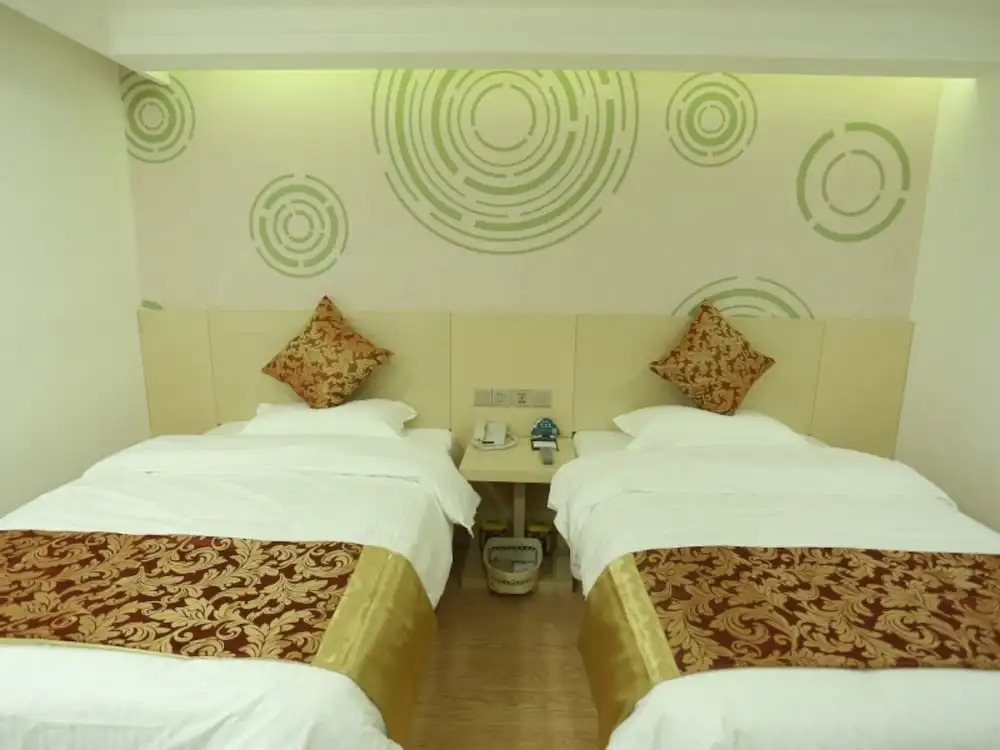Tianjin Yuetan Hotel