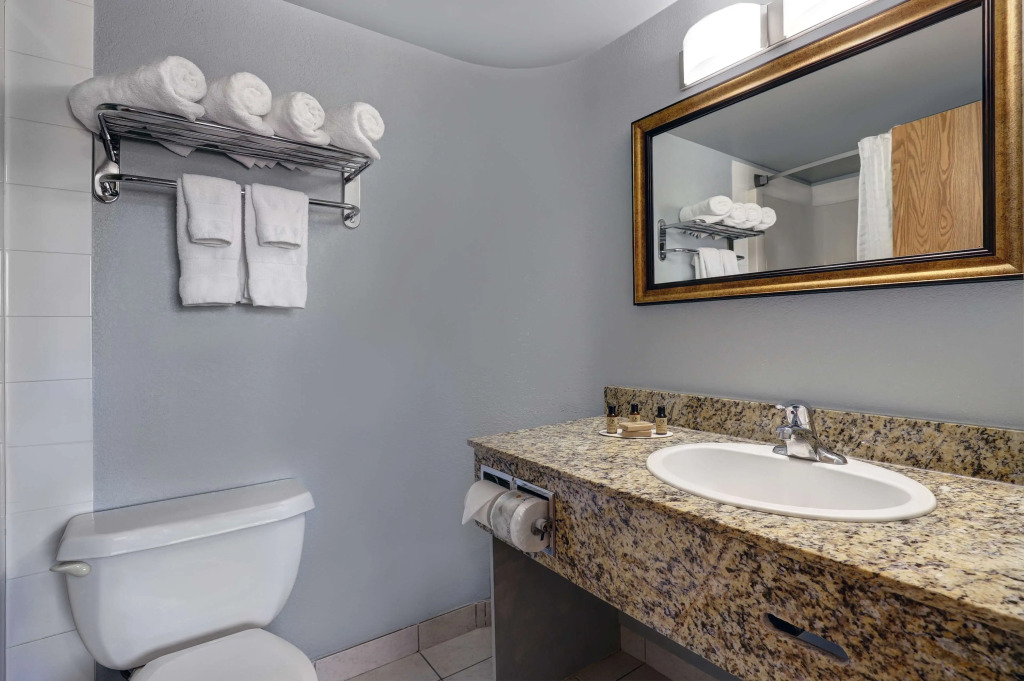 SureStay Plus Hotel by Best Western Drumheller