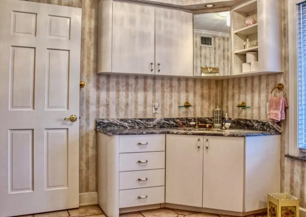 Treasure Island Beach Retreat Sleeps Up To 12