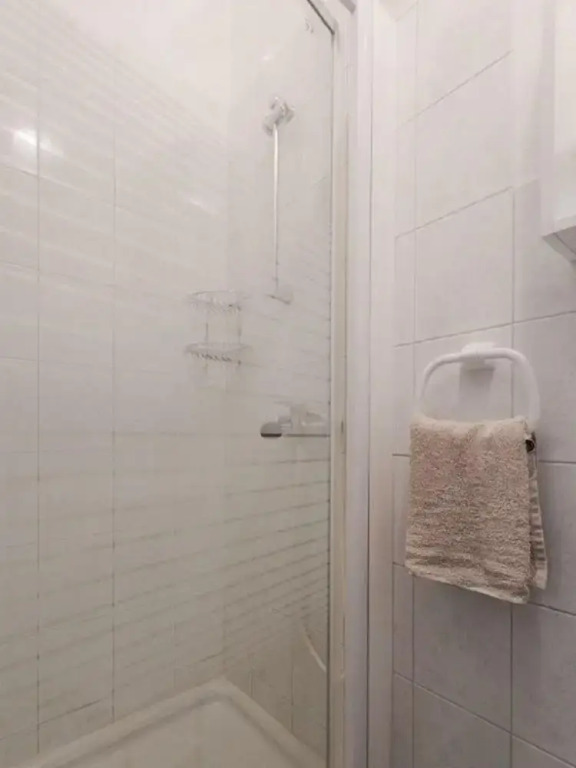 Apartments and Rooms Mirja