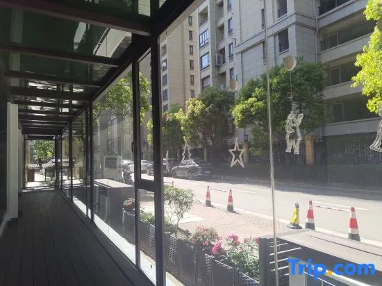 Xinmao Meixuan Hotel