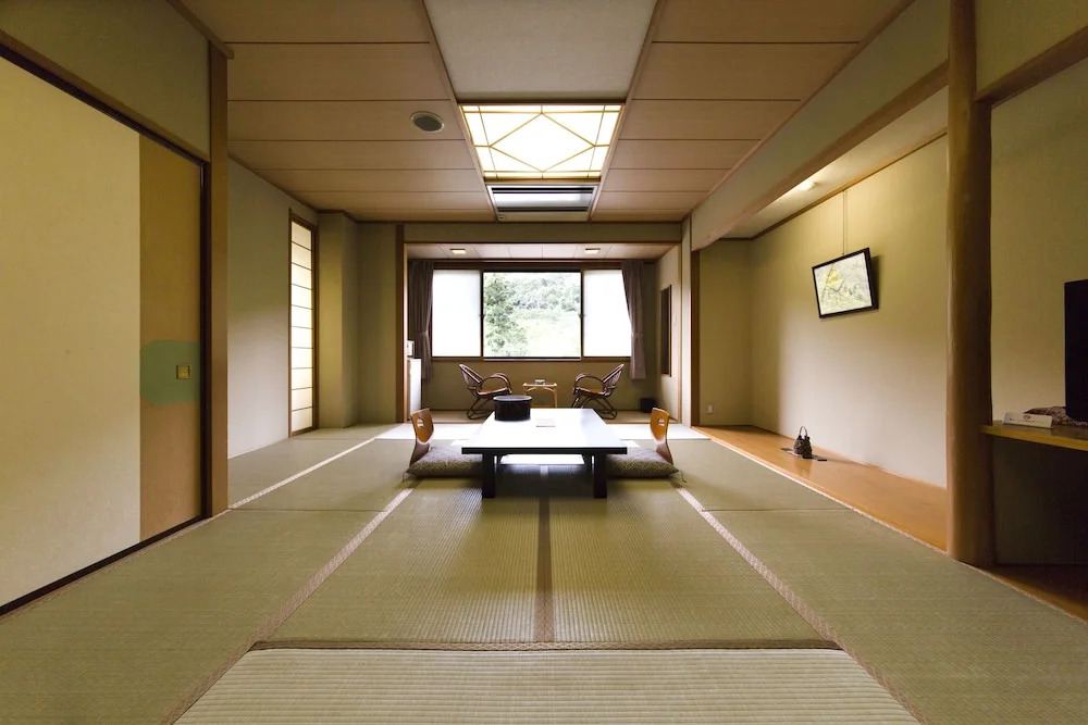 Sakunami Onsen Yunohara Hotel