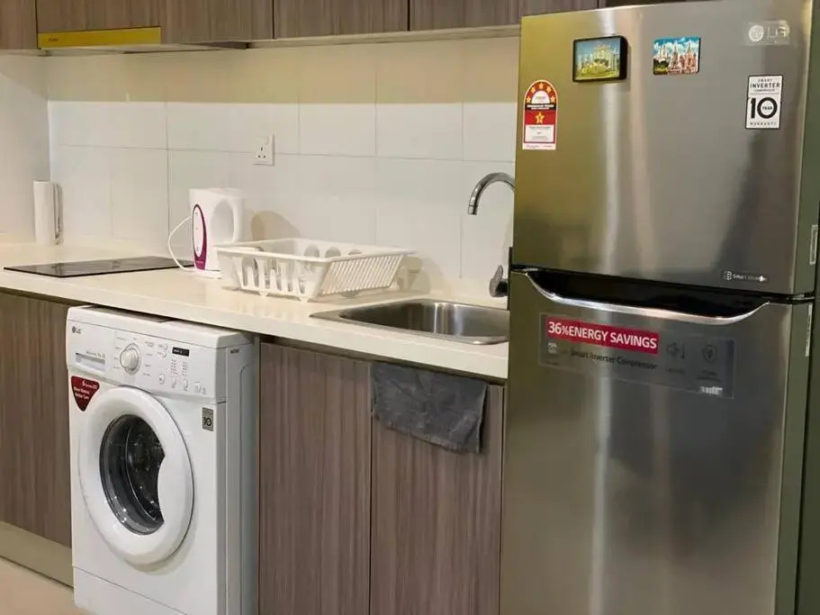 Shaftsbury Residence Cyberjaya Wifi, Netflix, Free Parking