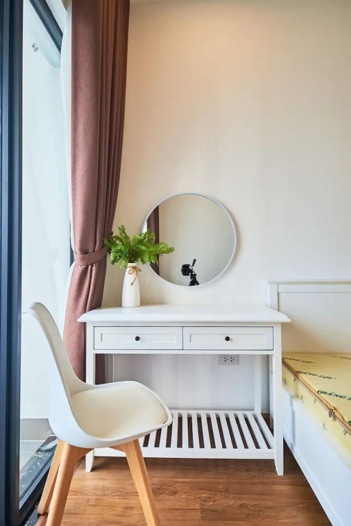 Western Hanoi Apartment - The Emerald My Dinh