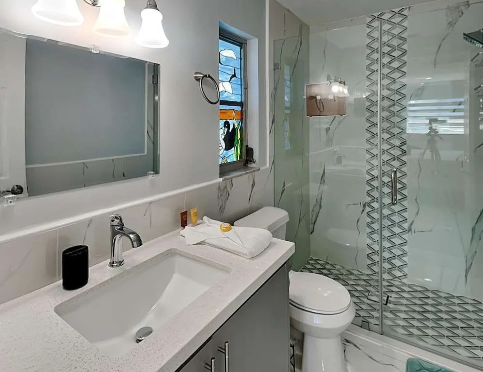 Comfort Canal Home