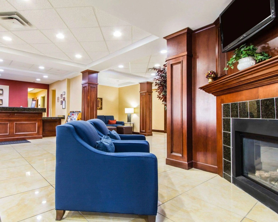 Comfort Inn & Suites Scarborough-Portland