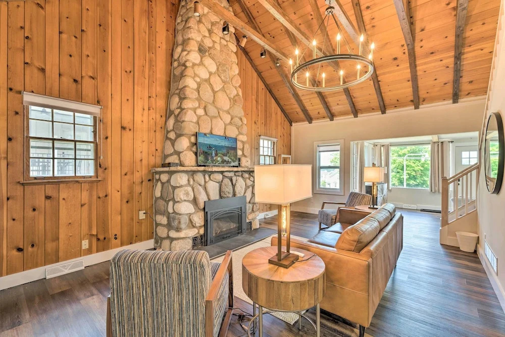 Renovated & Spacious Cabin w/ Patio & Grounds