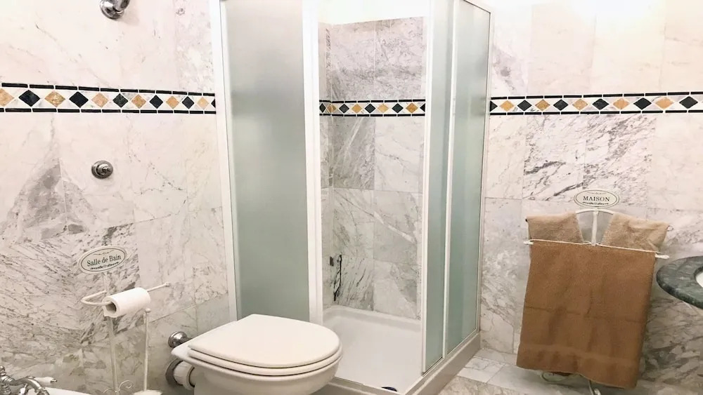 Spoleto Contessa Grandecentral Spoletosleeps 6