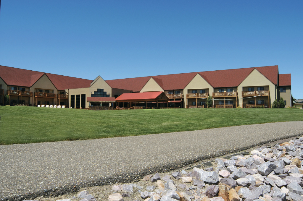 Cedar Shore Resort