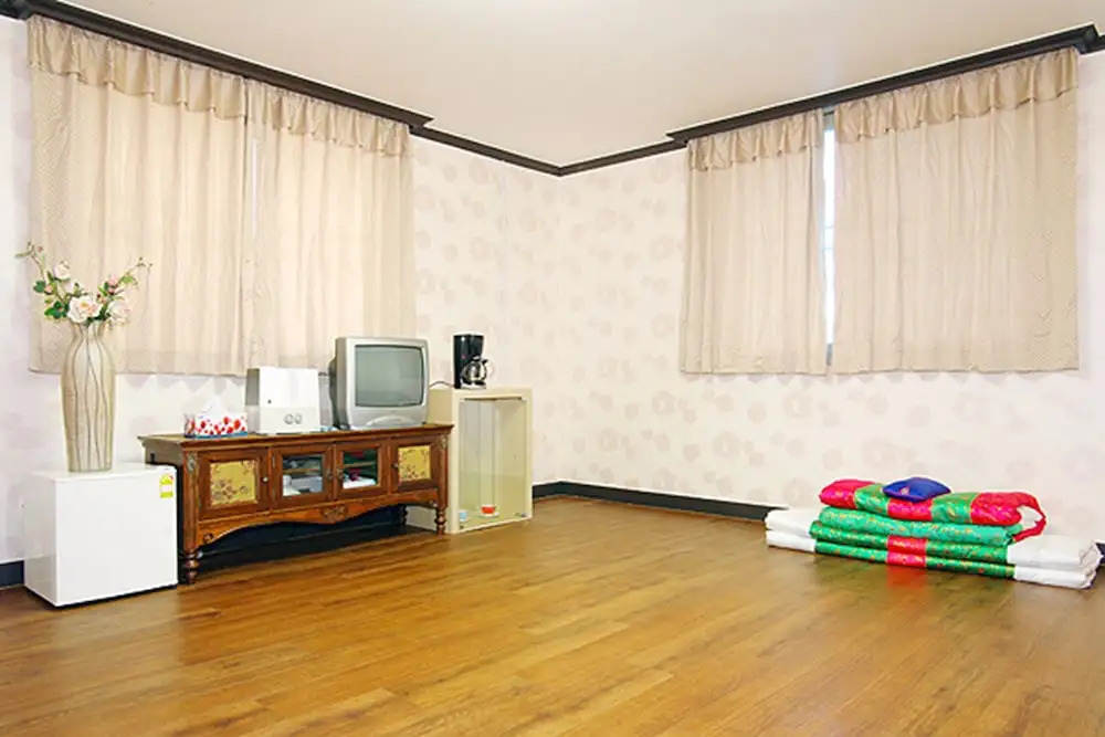 Gyeongju Seoul Youth Hostel