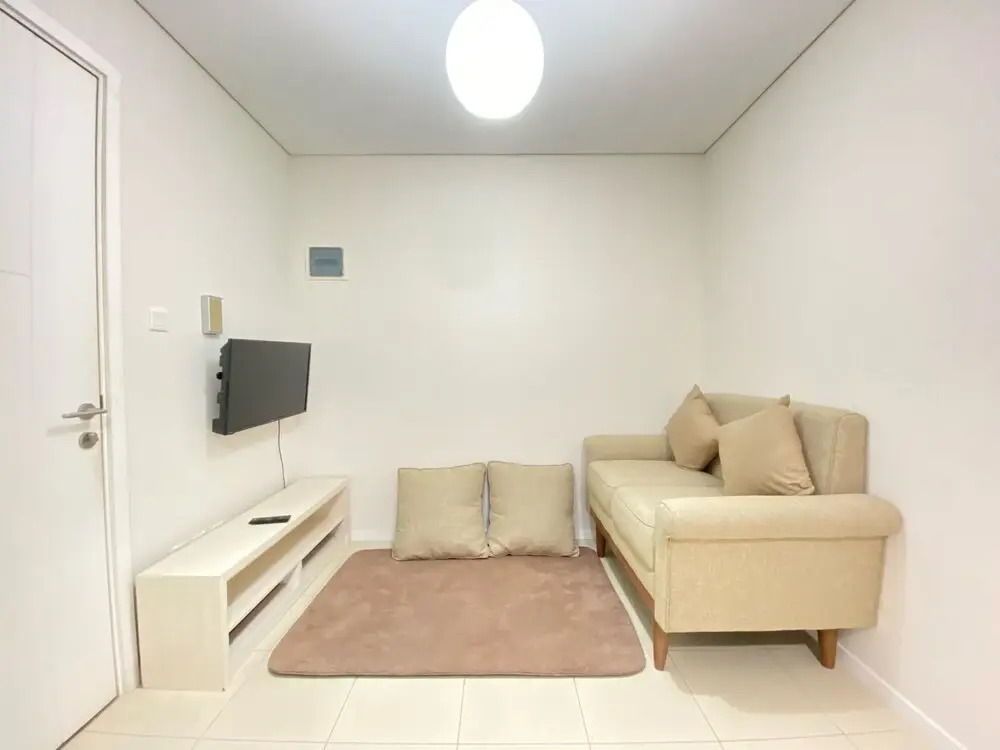 Classic Executive 1Br Apartment At Parahyangan Residence