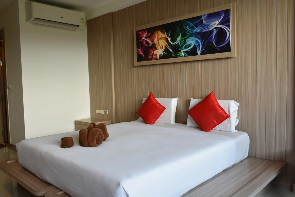 Отель Laelay Suites