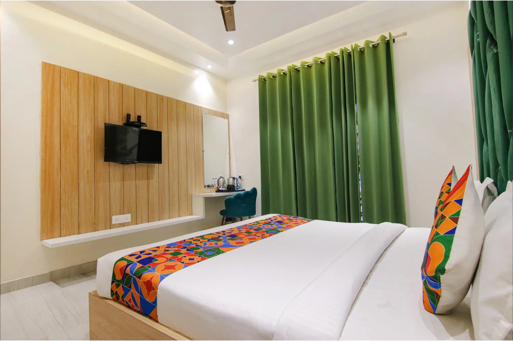 FabHotel Punjab Pride