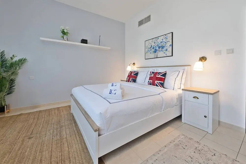 Luxury Escapes - Luxury Short-Term Stay 2BHK plus Maids room Villa