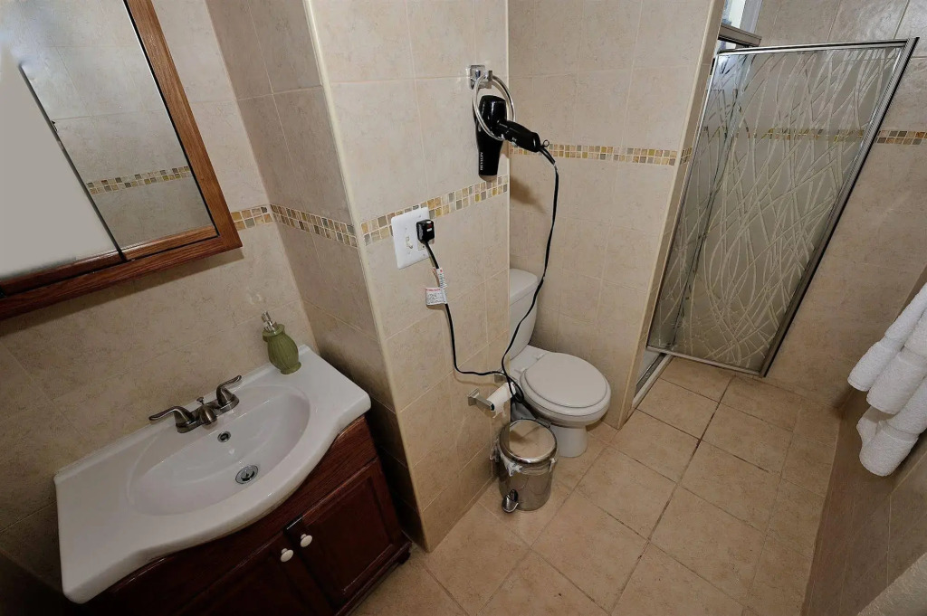 Rostel- Hostel