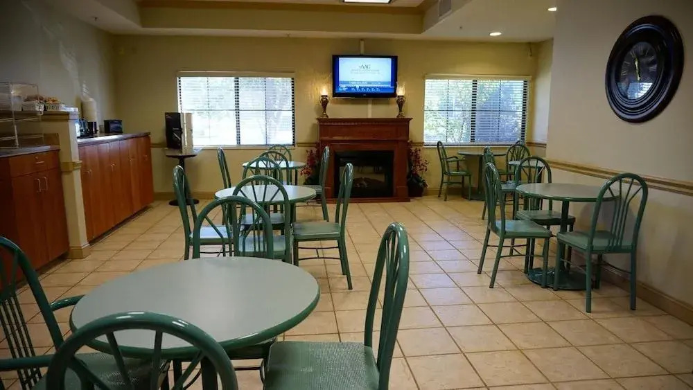 Wesley Inn and Suites
