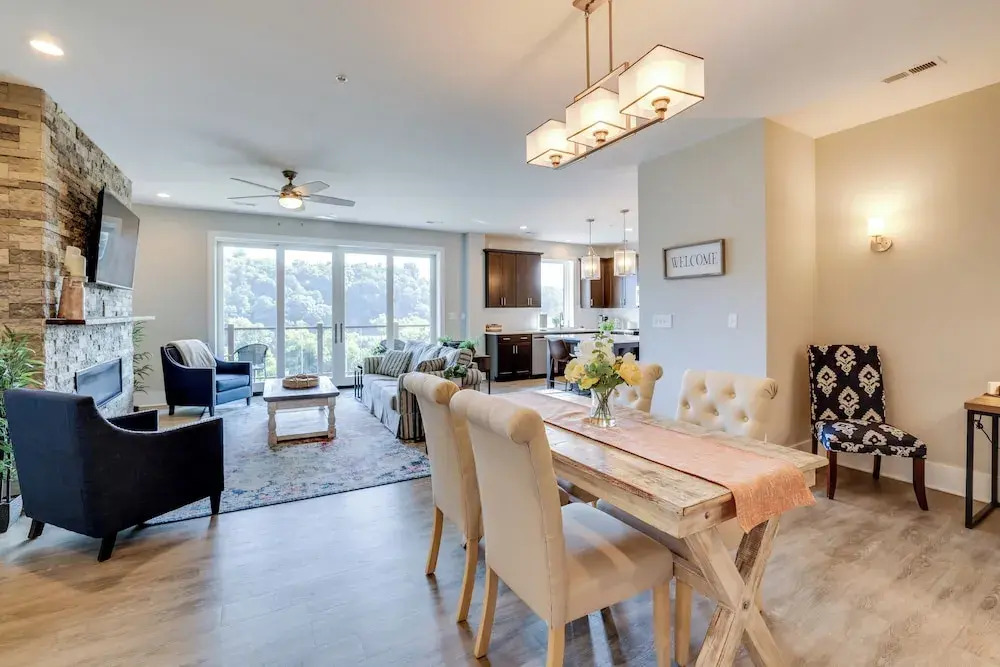 Pet-friendly Lynchburg Condo: Balcony w/ Views!