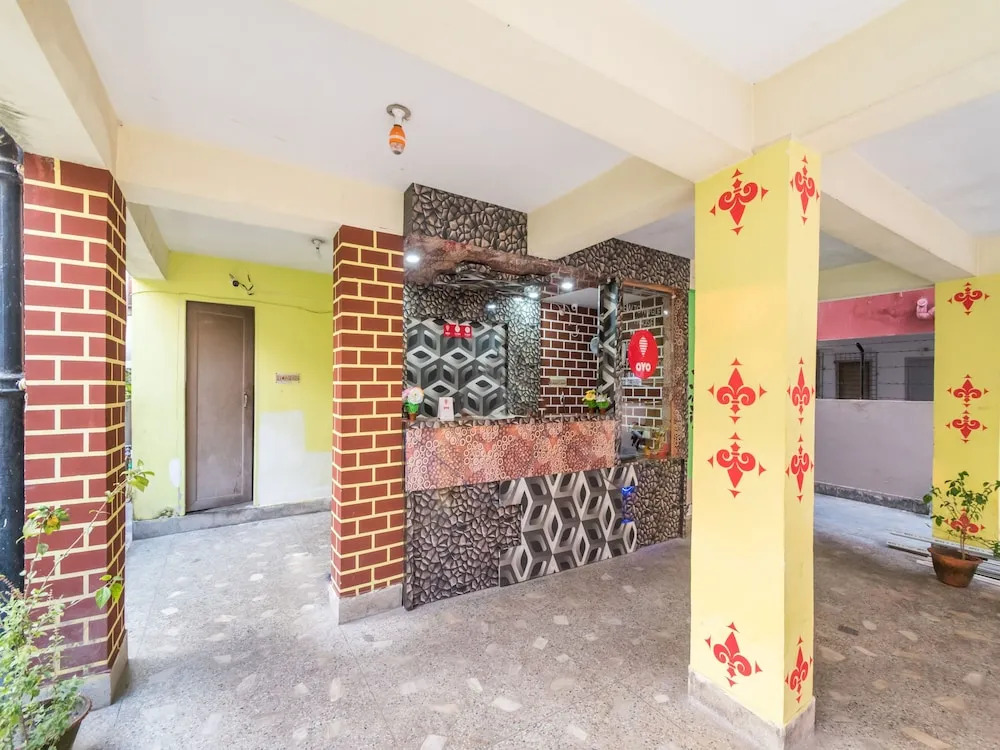 OYO 10919 Amar Raj Rooms