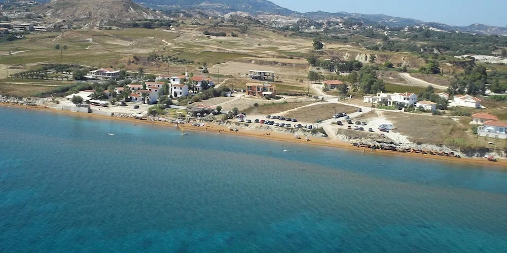 Alekos Beach Houses-Roni