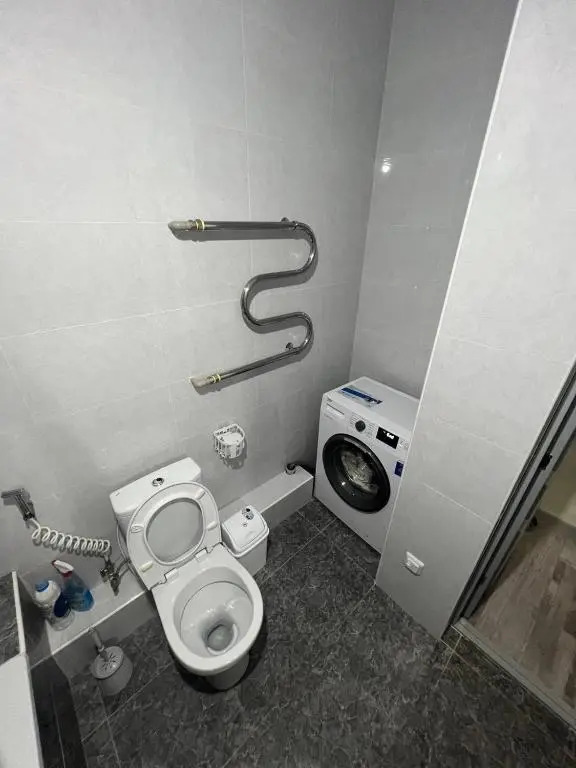 2-room studio-apartment on Chuykova 134a
