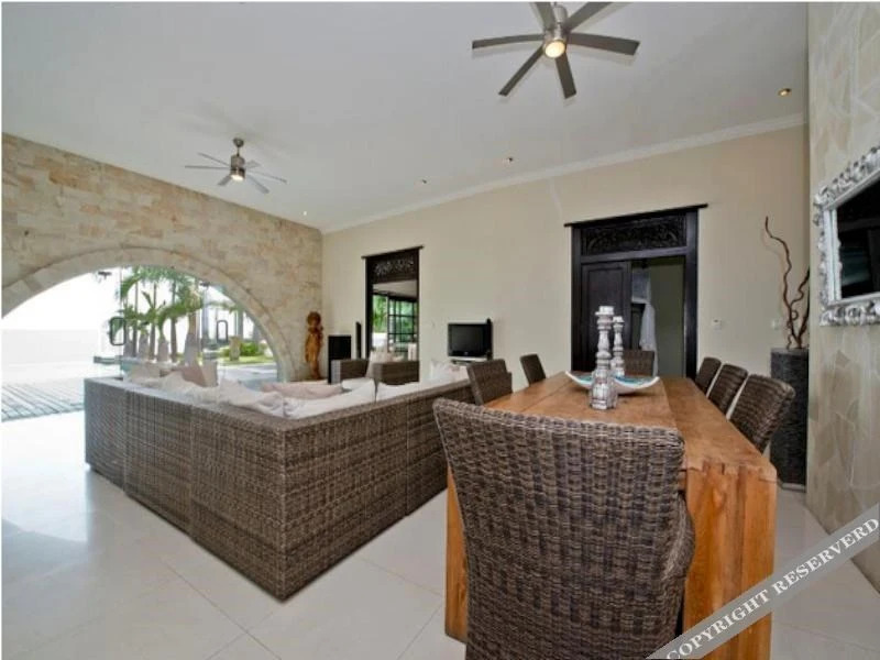 Villa Sensey
