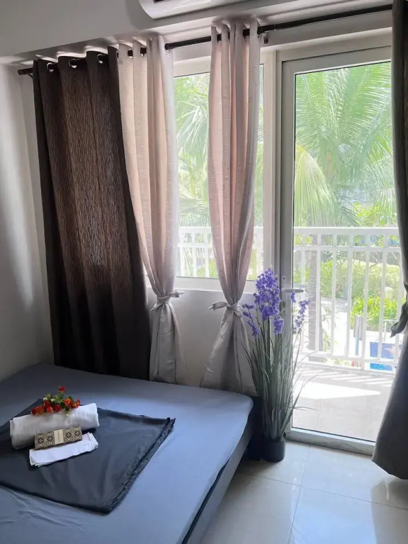 Shore Residences