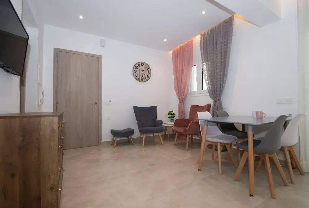 Anthi Beach Suite