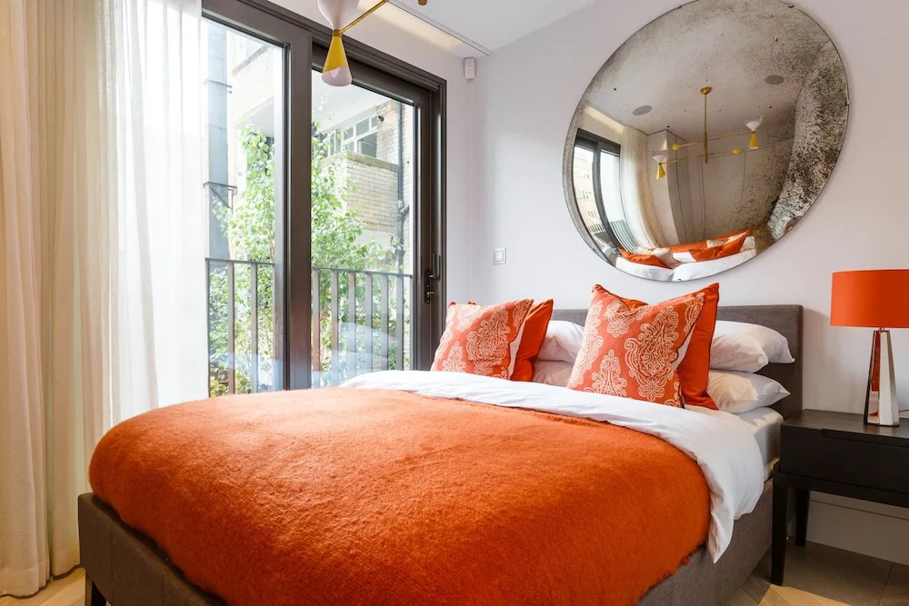Airy Blok M Melawai Sepuluh 12 Jakarta