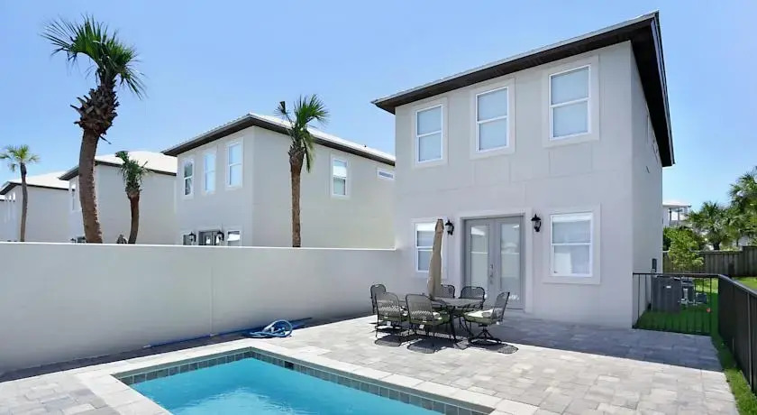 Miramar Beach Vacation Homes by Five Star Beach Properties
