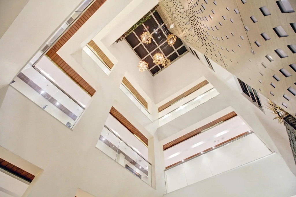 Townhouse Oak Hotel Radiant