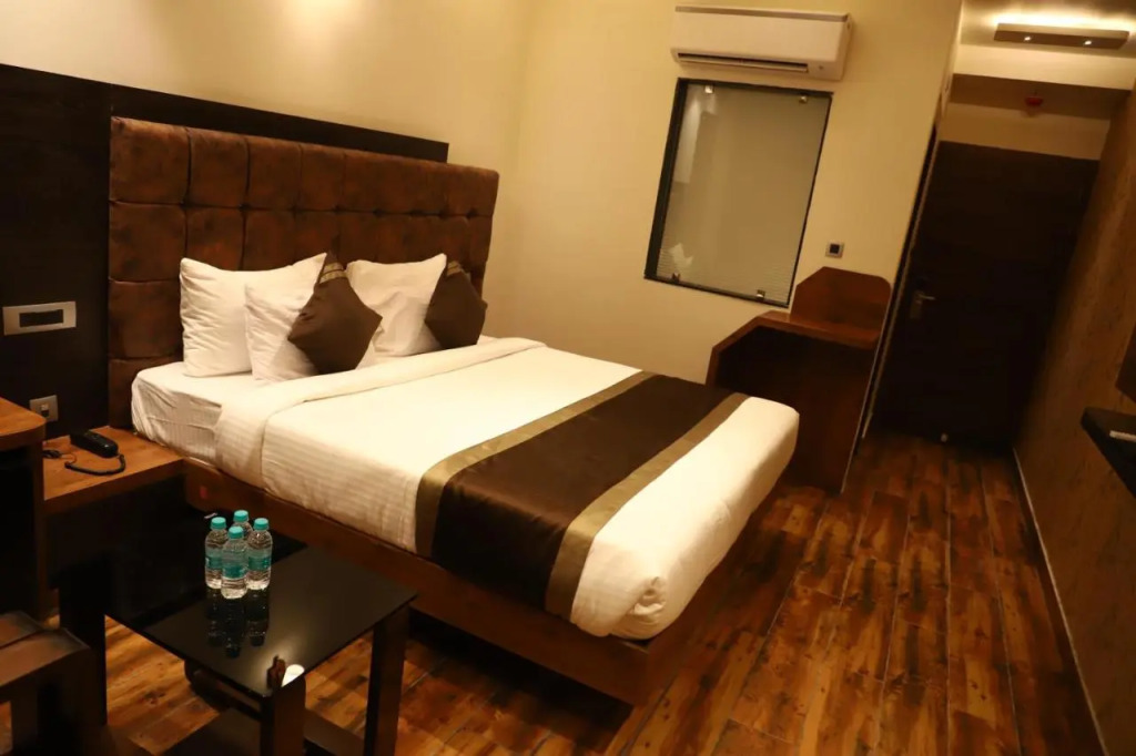 Hotel Emperio Grand