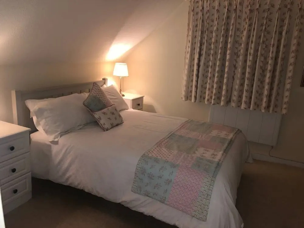 1 Bed House