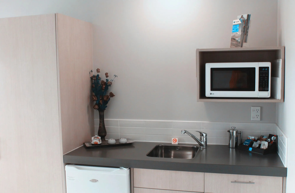 Cranford Oak Motel