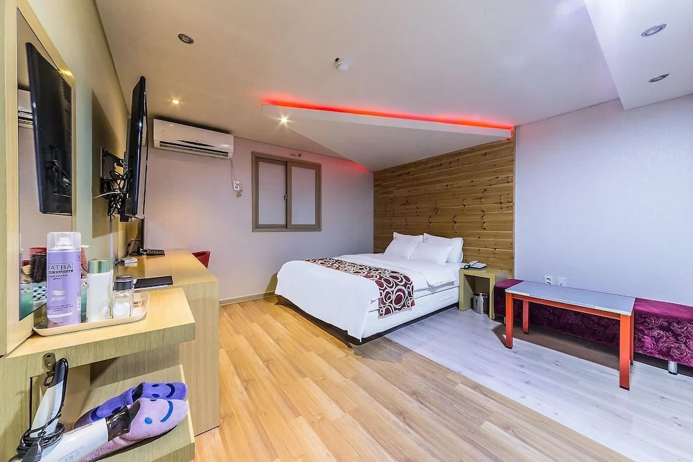 Hotel Queen Suwon